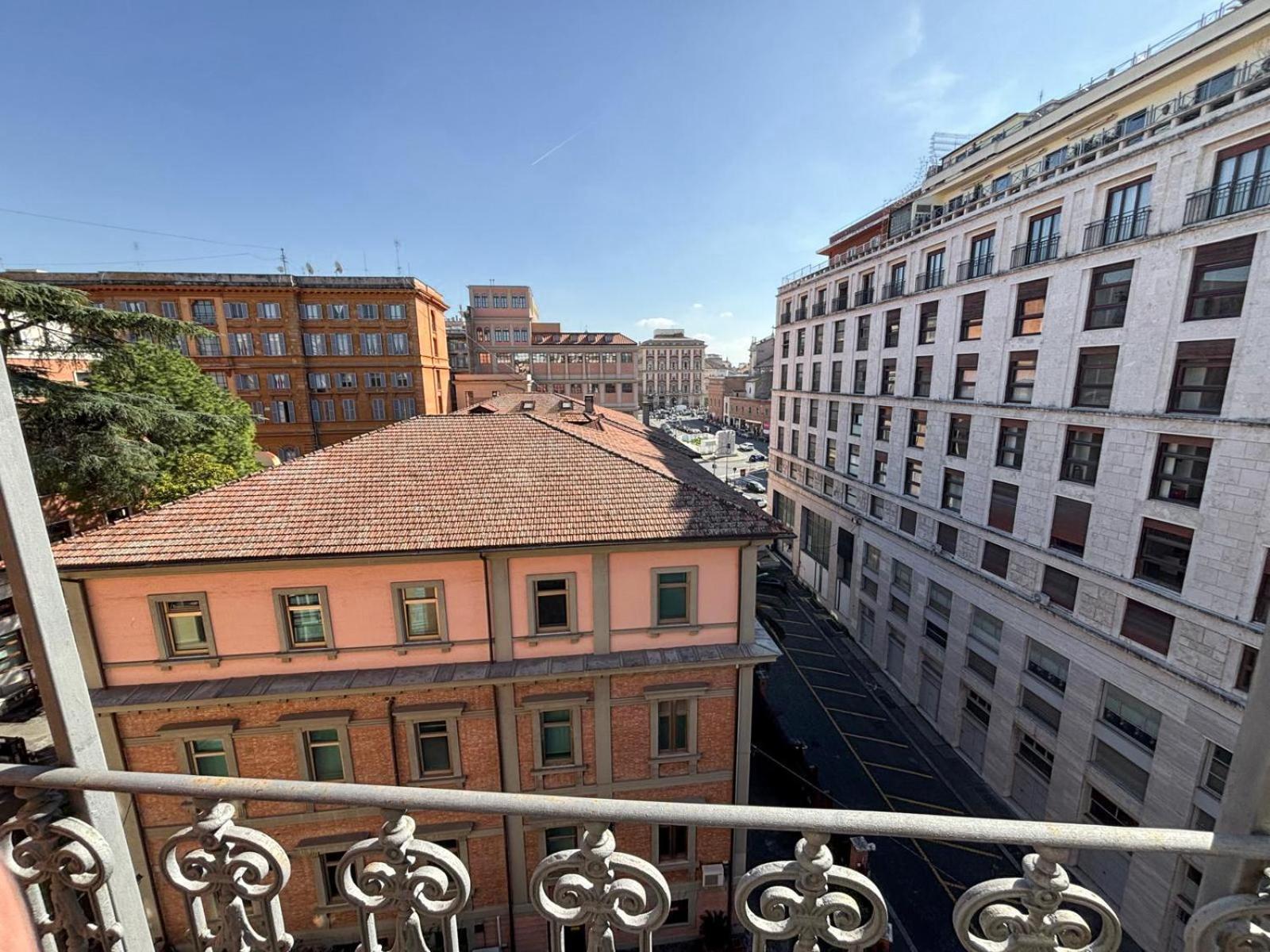 Appartement Attico Mugnai - Stylish Penthhouse In *
